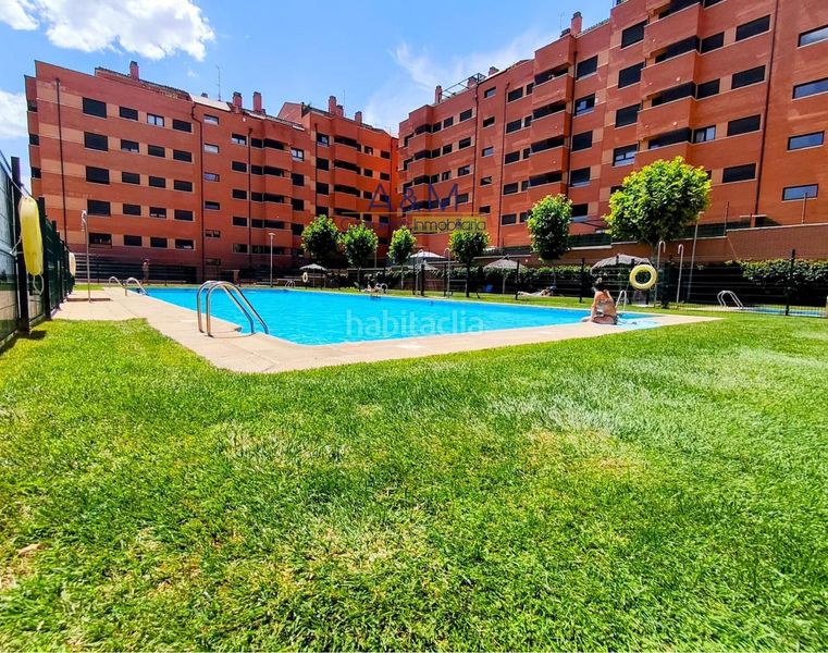 Foto 588163bb-9056-4148-aa96-8bb789376a18. Pis amb calefacció aparcament piscina a Centro Valladolid