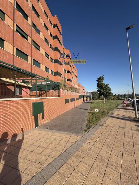 Foto ac4fca11-aa90-4ab8-bd03-044de0b14c77. Pis amb calefacció aparcament piscina a Centro Valladolid