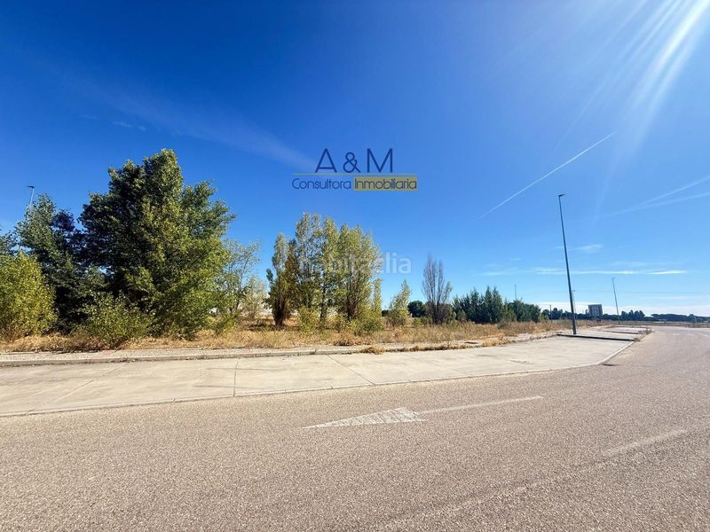 Foto cb7ba09b-825b-4878-998b-30d577d83a14. Finca rústica a Laguna de Duero