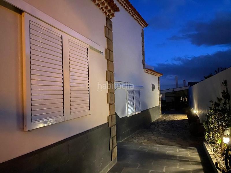 Foto 4f1dcee3-ae47-4770-a70e-6892ac7aa34f. Xalet amb aparcament piscina a Barranco Hondo Candelaria