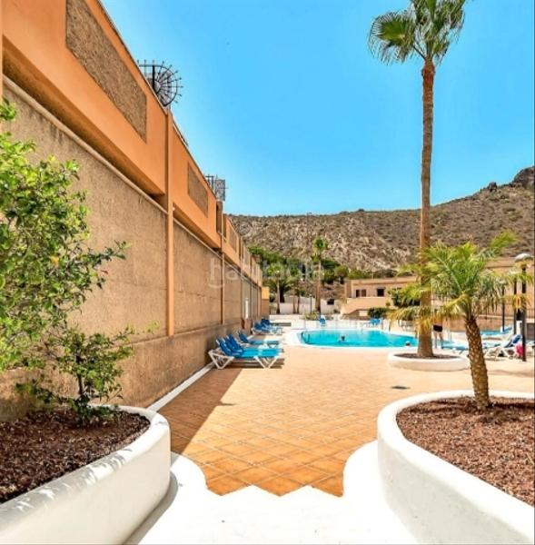 Foto 921f9202-bca6-4721-8477-f67cfe2bd820. Apartamento se vende apartamento muy luminoso con vistas espectaculares en Adeje