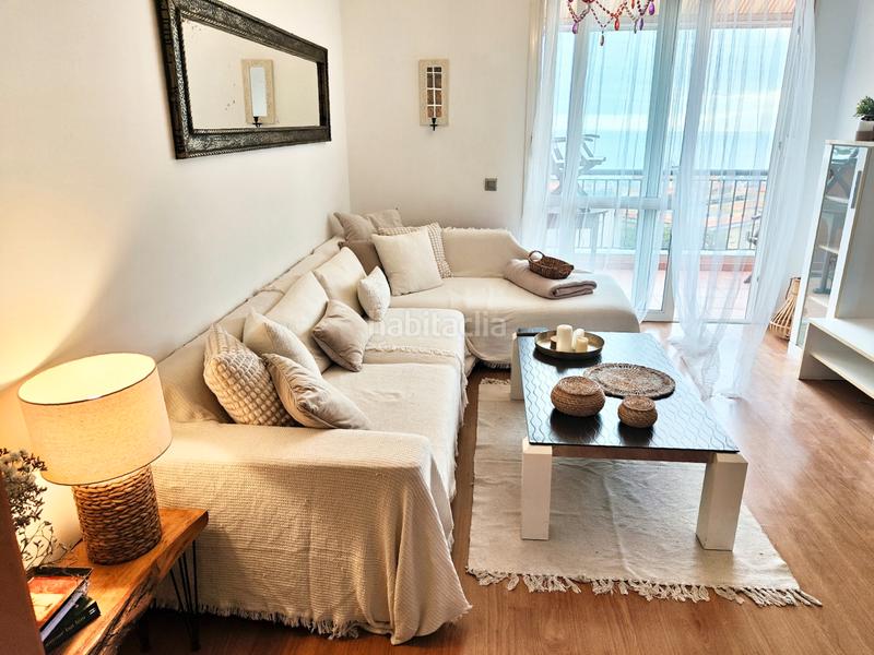 Foto c9fc0e33-bc50-4eba-9dc5-62e0b8aba417. Apartamento se vende apartamento muy luminoso con vistas espectaculares en Adeje