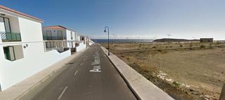 Terreno residencial  Avenida vera de candelaria. Se vende parcela de terreno urbano en abades