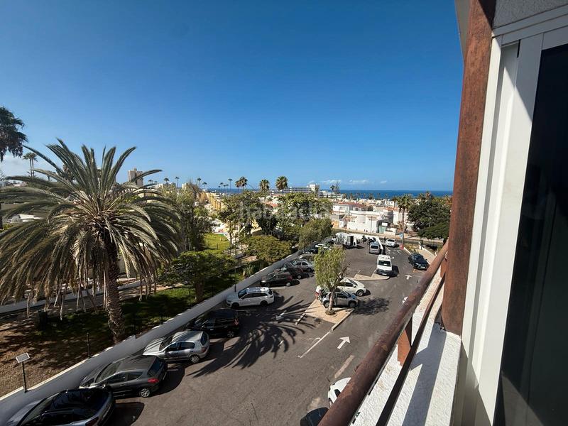 Foto 6c394efc-a98c-4cd0-a52c-b55d5b43e2c7. Apartament amb aparcament piscina a Playa de las Américas Adeje