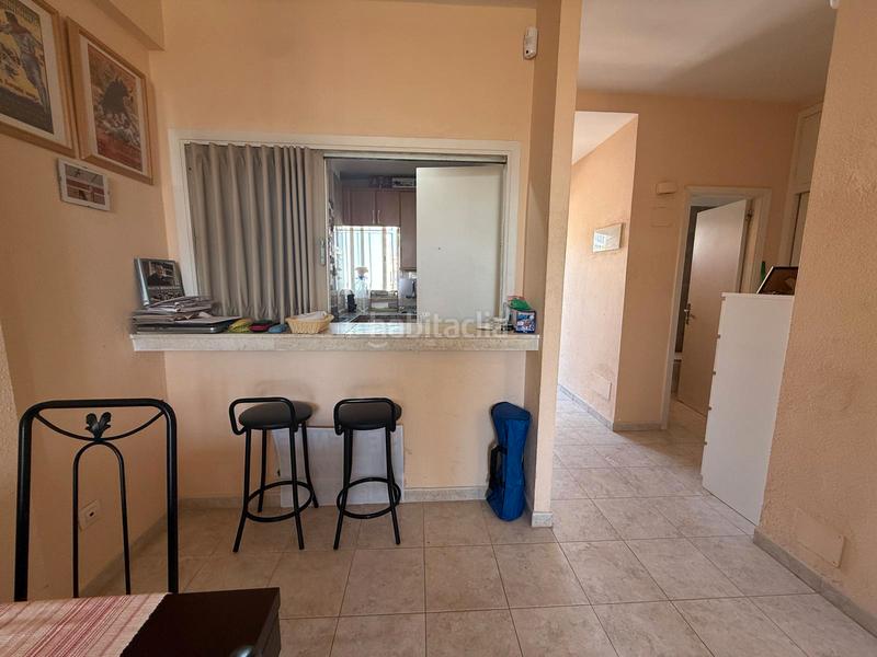 Foto eeba6490-fd85-42af-8dc1-b0468b61193a. Apartament amb aparcament piscina a Playa de las Américas Adeje