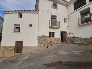 Maison  Calle ancha