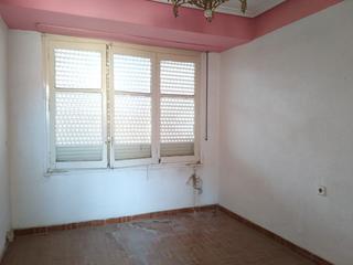 Pis  Calle santiago milla