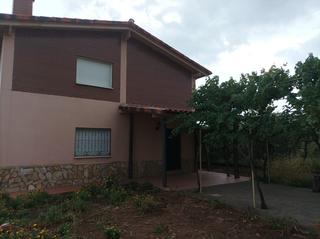 Casa  Calle eduardo g. gallarza
