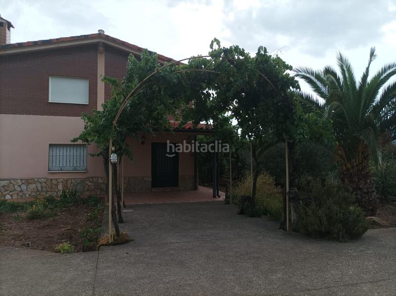 Foto b3c85122-6036-48a4-b802-e0c1e58141f2. Casa en Lardero