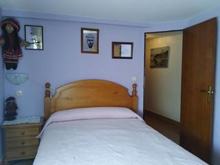 Casa  Calle medio. Casa de pueblo ideal para vivir