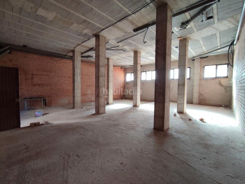 Foto ddc56de8-a17b-4d8e-a3dd-a8b674f7080d. Local comercial a Oeste Logroño