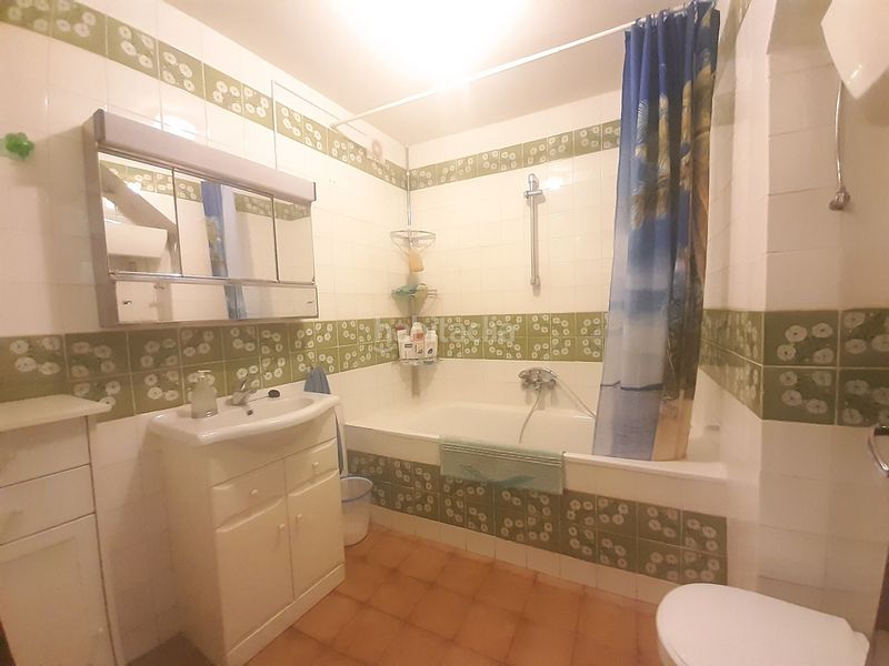 Foto 7c720ef2-b9b3-4f1c-bc0a-d2473fa8d563. Maison avec chauffage dans Quel