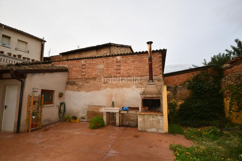 Foto 4fbcc0ea-f82a-4b78-8487-3d248c692f2d. Masía en Fuenmayor