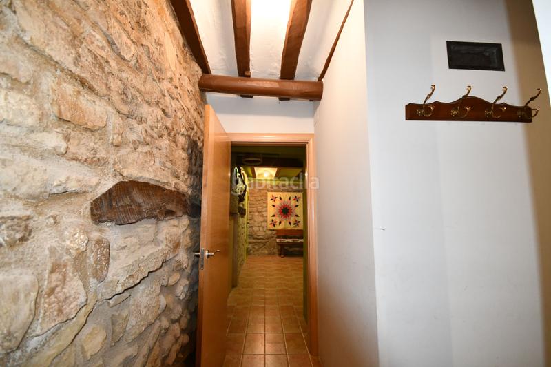 Foto d3010c80-4698-4289-9f4d-cd2cc05417cb. Masía en Fuenmayor