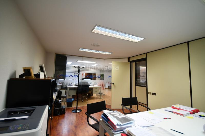 Foto dd5c5e7b-eef4-4a8c-92ee-e52987de4d88. Büro mit heizung in Gran Via Logroño