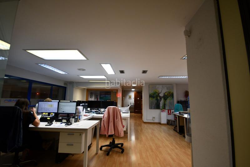 Foto 16716eed-eb4e-4f47-bdfd-a99f91be81a2. Office space with heating in Gran Via Logroño