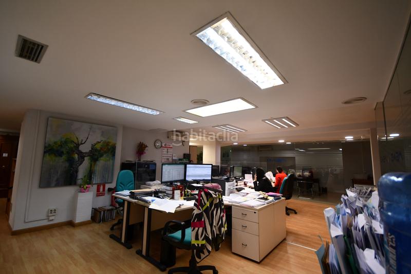 Foto 21ec8673-ab2b-448b-b65b-09392a6d8f6e. Office space with heating in Gran Via Logroño