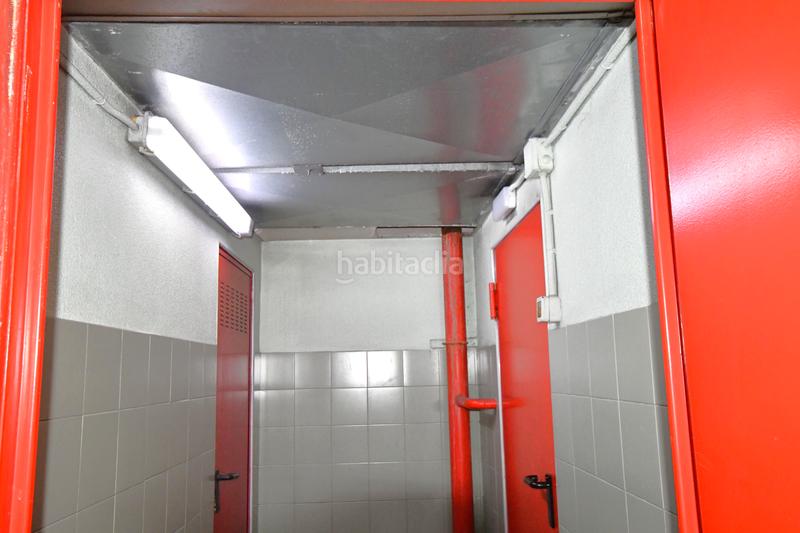 Foto 2452f9c9-a16d-4478-ab8b-1fced2d5a740. Parking coche en Residencia Logroño