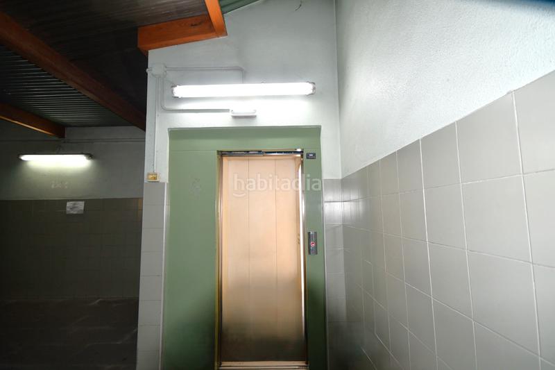 Foto af120f2b-2ad8-47ce-893e-d784614676a2. Parking coche en Residencia Logroño