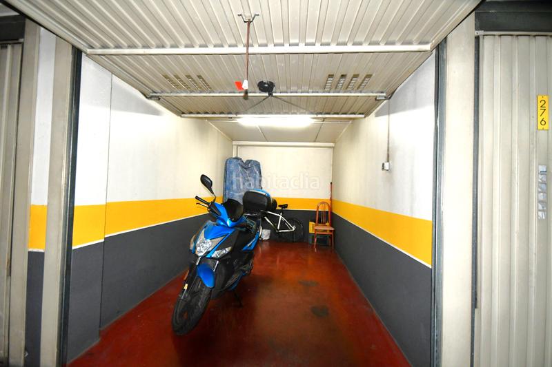 Foto cc1c2e99-193c-4ddb-9f12-aab8d7c3747f. Parking coche en Residencia Logroño