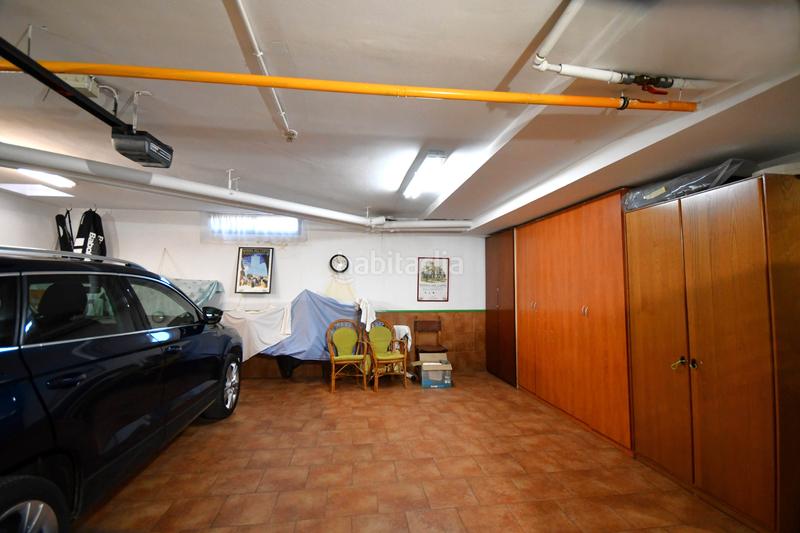 Foto ee04735e-f47f-41fd-9ccf-95d7cc2ac76e. Casa aparellada amb calefacció aparcament piscina a Logroño