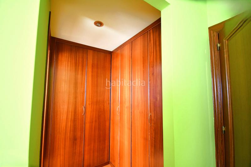 Foto c08495bd-b9cf-4f5b-b21b-4c73d8acf942. Casa bifamiliare con riscaldamento parcheggio piscina in Logroño