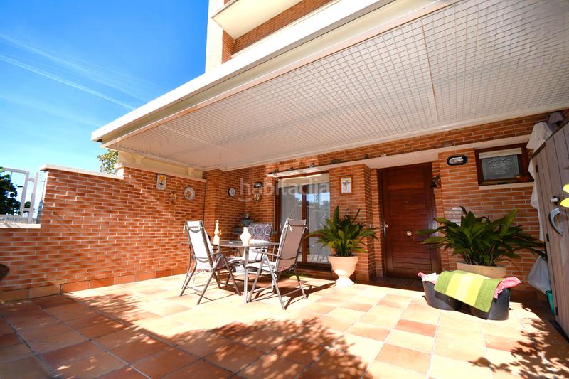 Foto 248f5886-0fea-4d1e-9185-0bd2071db21b. Casa pareada en Avenida Madrid Logroño
