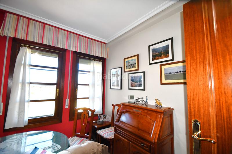 Foto 5e004b0c-e03b-4af5-a374-469bdf9ed138. Casa pareada en Avenida Madrid Logroño