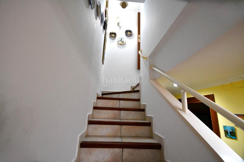 Foto 92c25250-e994-43c2-a033-718b0691a9f9. Casa pareada en Avenida Madrid Logroño