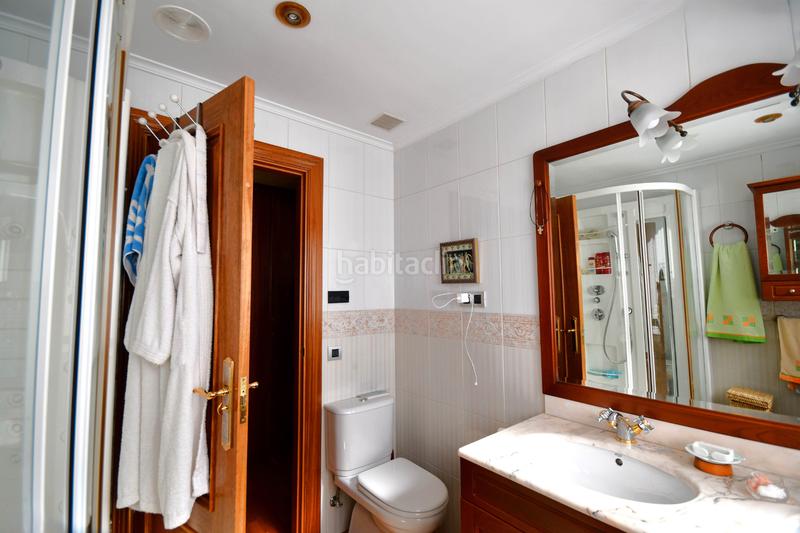 Foto 938bb1b9-83f3-4cc4-b35e-41e16126dca6. Towny house with heating parking pool in Avenida Madrid Logroño