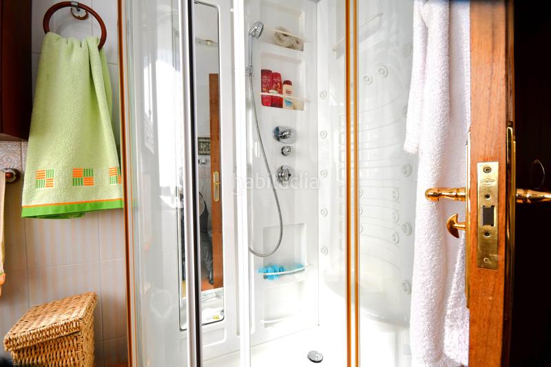Foto f8517339-8729-48d5-a657-0e5a3653e19b. Towny house with heating parking pool in Avenida Madrid Logroño