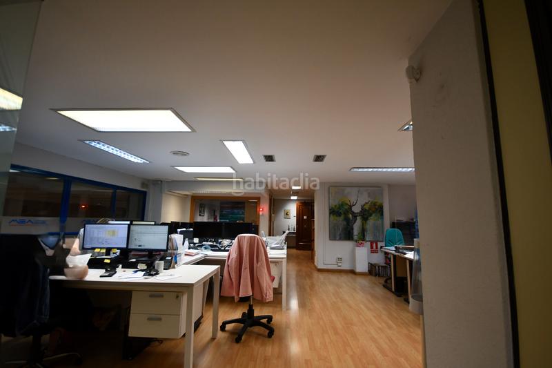 Foto 8a703ee6-4c62-4eb0-9739-e725e946d45c. Bureau avec chauffage dans Gran Via Logroño
