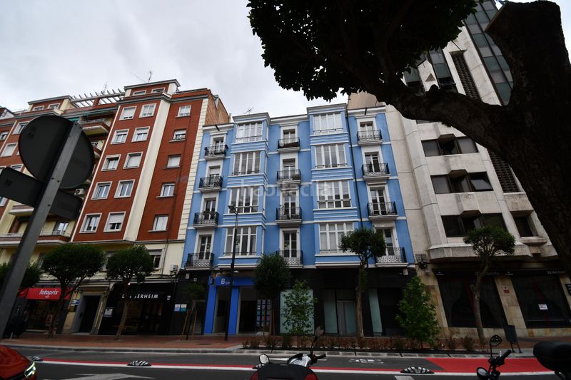 Foto 53075837-ad0b-4746-a133-dcdde6d6e92a. Piso en Gran Via Logroño