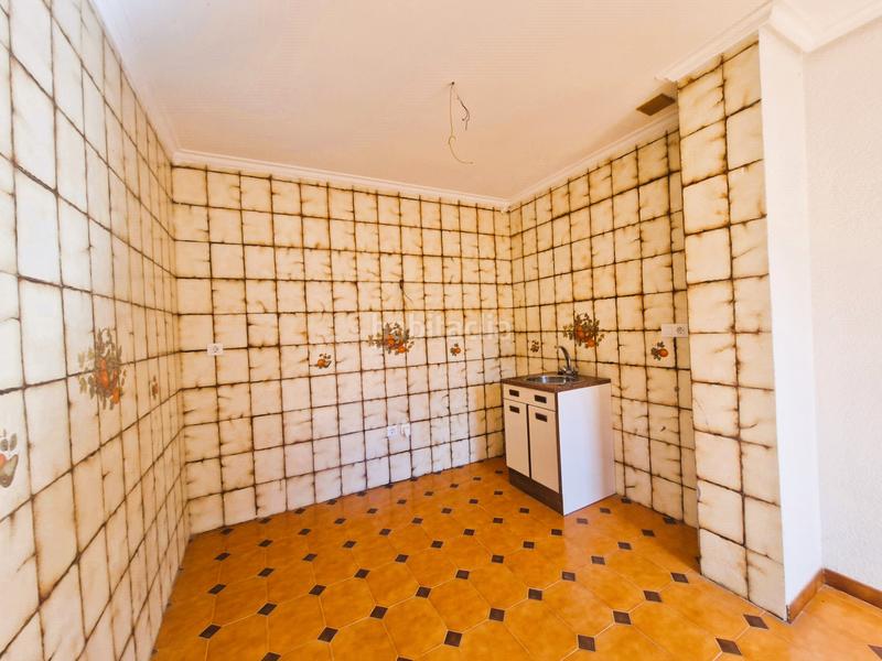 Foto 95b1a41e-5c62-4065-a4a5-7ddc562aa0a4. Edifici a Corera