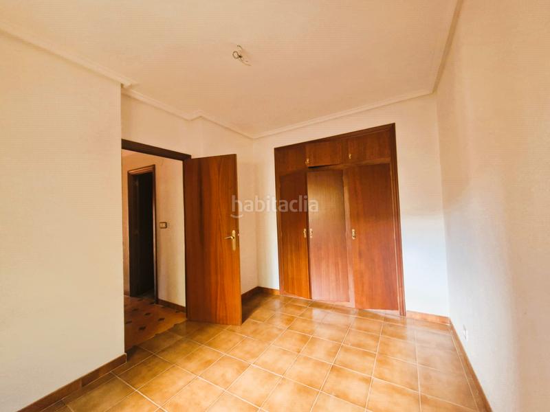 Foto 9dd42f20-970c-4ead-9f9f-d0f9ed6a6dd6. Edifici a Corera