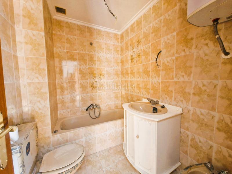 Foto ef00f1ec-37a0-4a18-ac96-78139c060d65. Edifici a Corera