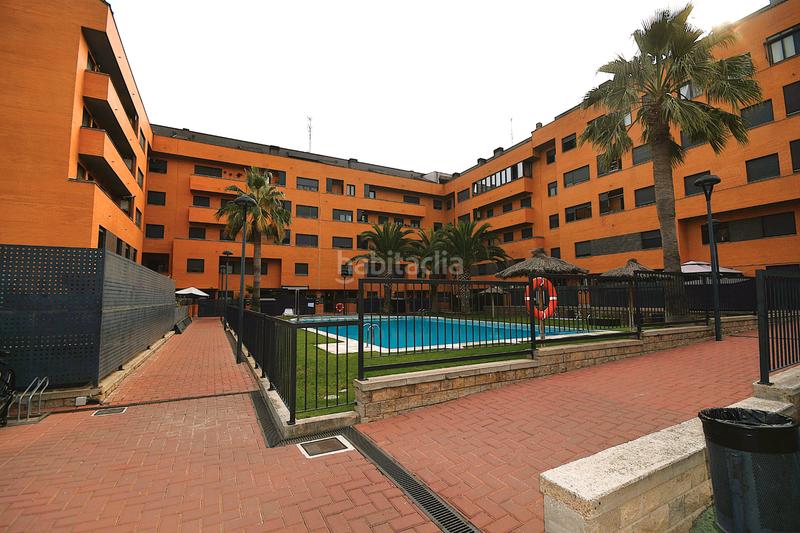 Foto 6088a0ed-d137-4b1d-b369-c6a50e264f7d. Duplex con riscaldamento parcheggio piscina in Lardero