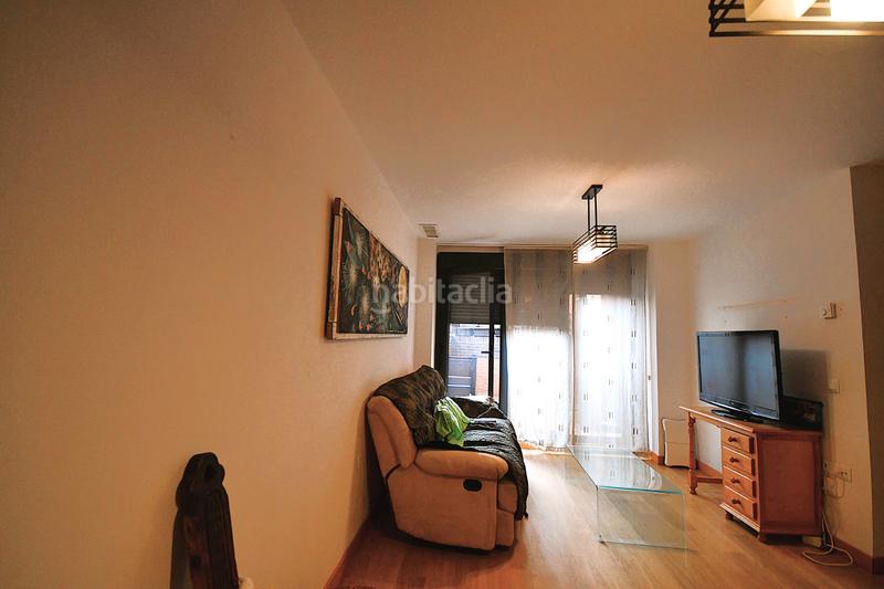 Foto d5f0ff53-b7ca-4a44-98c4-579649bc1bee. Duplex con riscaldamento parcheggio piscina in Lardero