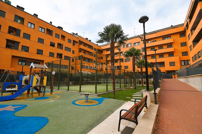 Foto dab91b0d-2578-4e84-a020-5f576a535f57. Duplex con riscaldamento parcheggio piscina in Lardero