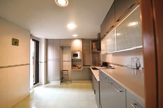 Zweistöckige Wohnung  Calle río duero