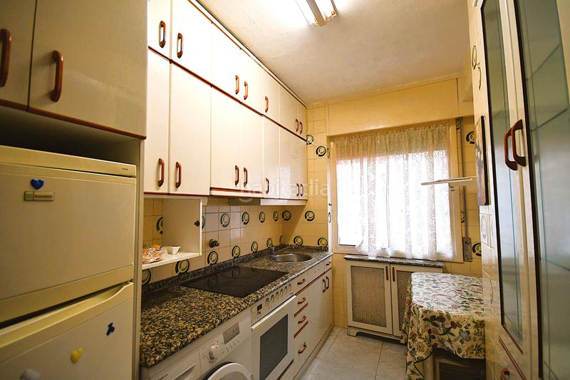 Foto bd6b0d3c-3eb6-4f3e-bde9-74bb2c83f8f0. Etagenwohnung mit heizung parking in Oeste Logroño