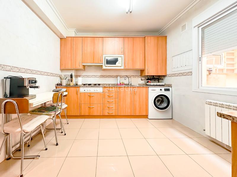 Foto 4a31c880-17ed-4687-999d-06e1cd2d9c0c. Appartement avec chauffage dans Gran Via Logroño