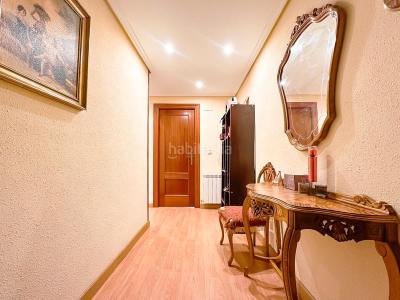 Foto 308f0bcc-2b14-421d-b522-fa93db09c0e2. Piso en Gran Via Logroño