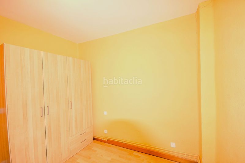 Foto 305c61fa-2f33-4faf-ba74-31f28e8b8e6c. Flat with heating in Gran Via Logroño