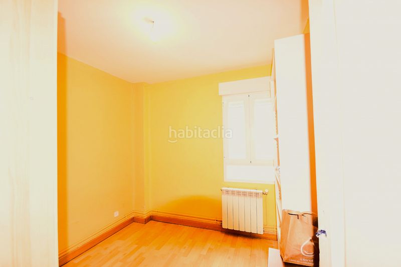 Foto c6bb83c9-32a9-47c8-9a22-f9c79db0ba5d. Flat with heating in Gran Via Logroño