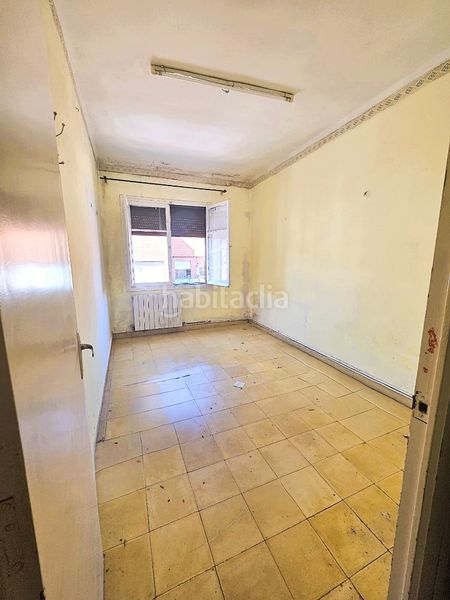 Foto 0cdfd8cd-0a1c-4bad-9e13-ca4105add142. Piso en Oeste Logroño