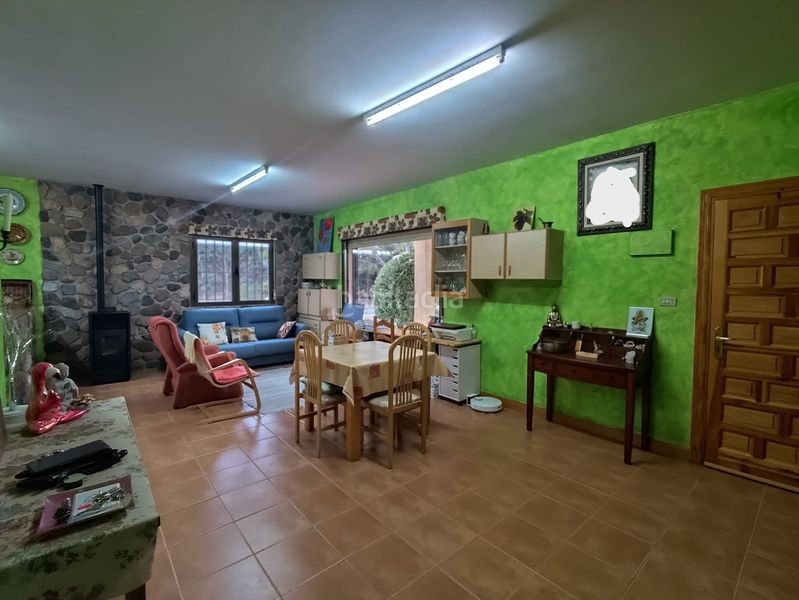 Foto 1a90cca8-9c8c-4746-85cb-78b82abcaeac. Masia amb calefacció aparcament a Arnedo