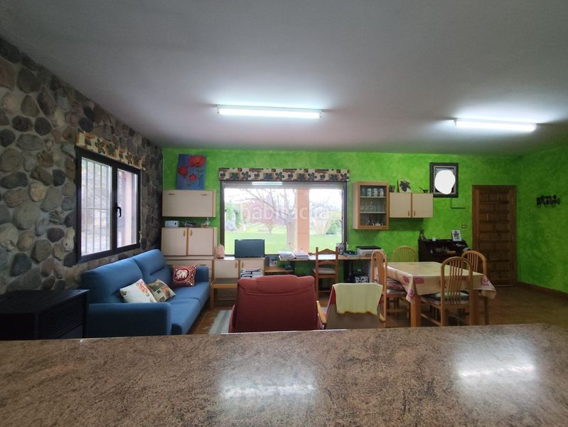 Foto cdeeaa00-844e-42ef-8833-7e02f4b128c3. Masia amb calefacció aparcament a Arnedo