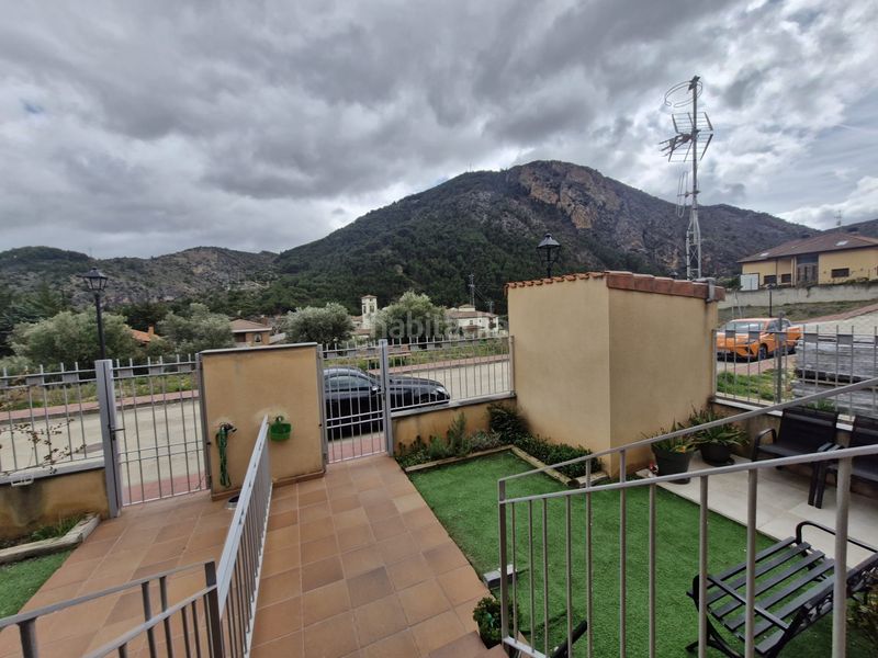 Foto 0e353ebb-66dc-4261-88e1-8e25b9e8dfd9. Casa adossada amb calefacció aparcament a Arnedillo