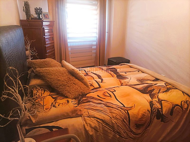 Foto 12746fa1-af49-4549-9177-495d72a808da. Flat with heating in Oeste Logroño